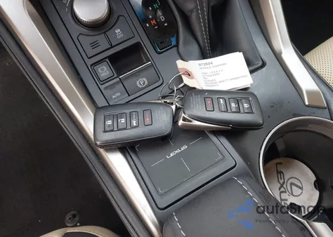 2017 Lexus Nx 200T z USA, uszkodzony, nr VIN JTJBARBZ4H2126672